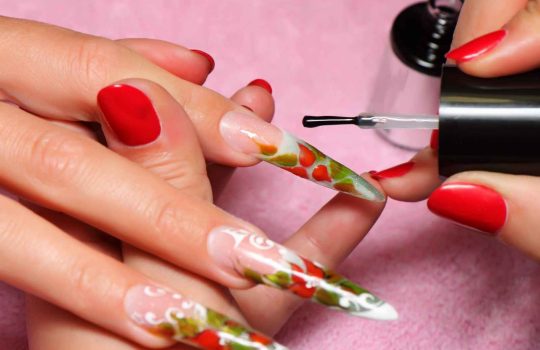 כיצד לבחור את מוצרי הציפורניים האקריליות הטובים ביותר?2